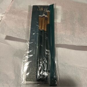 New Luxie Enchanted Eye 4 piece Makeup Brush Set